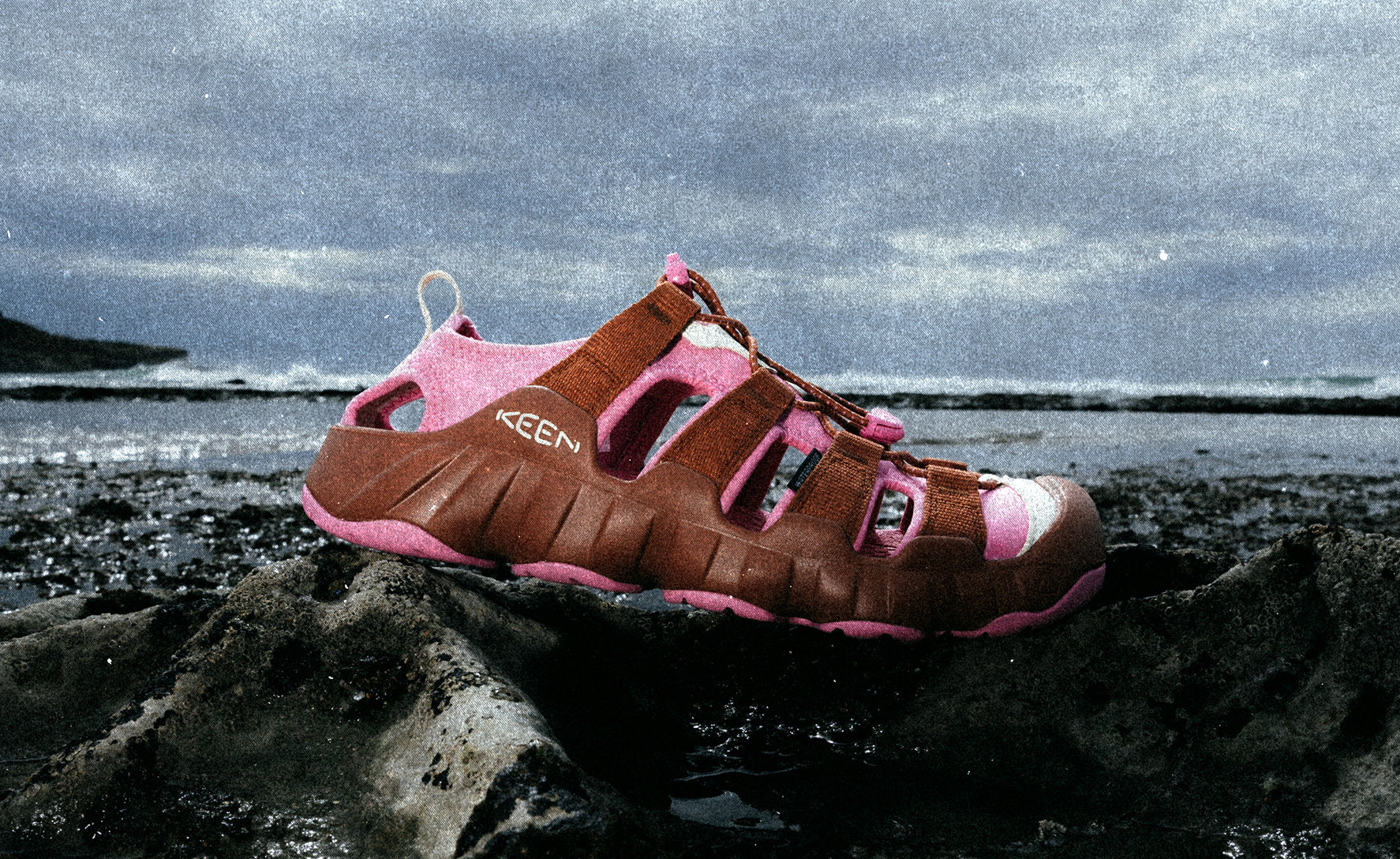 Women's Hyperport H2 Sandal x Hiking Patrol | Okenia Pink - Image 7